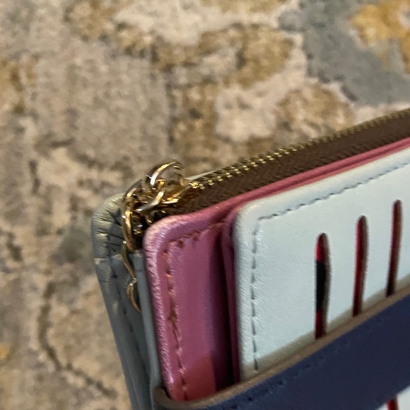 Nicole Lee Best Friends Card Holder - Picture 7 of 10